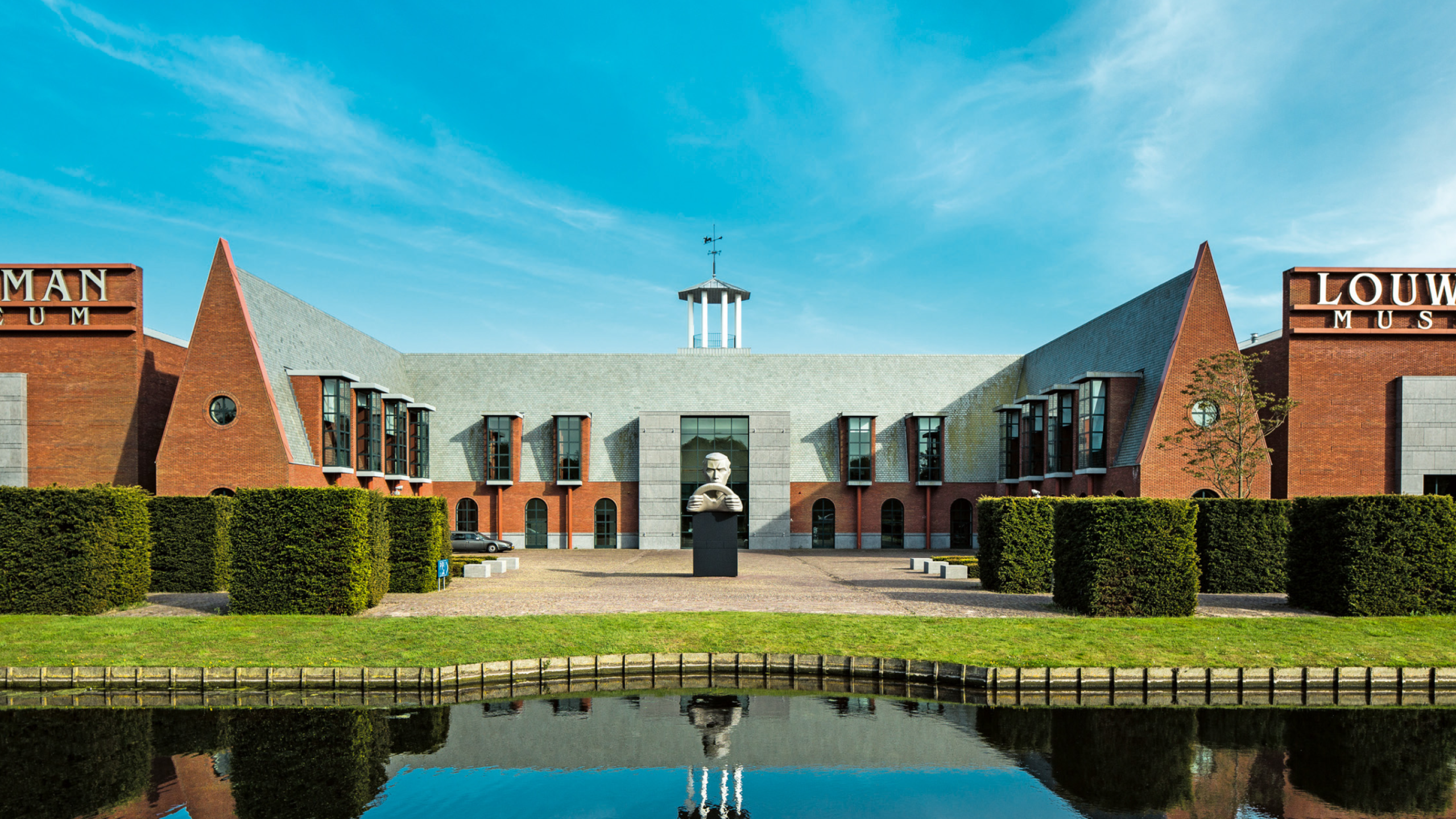 Louwman Museum vooraanzicht